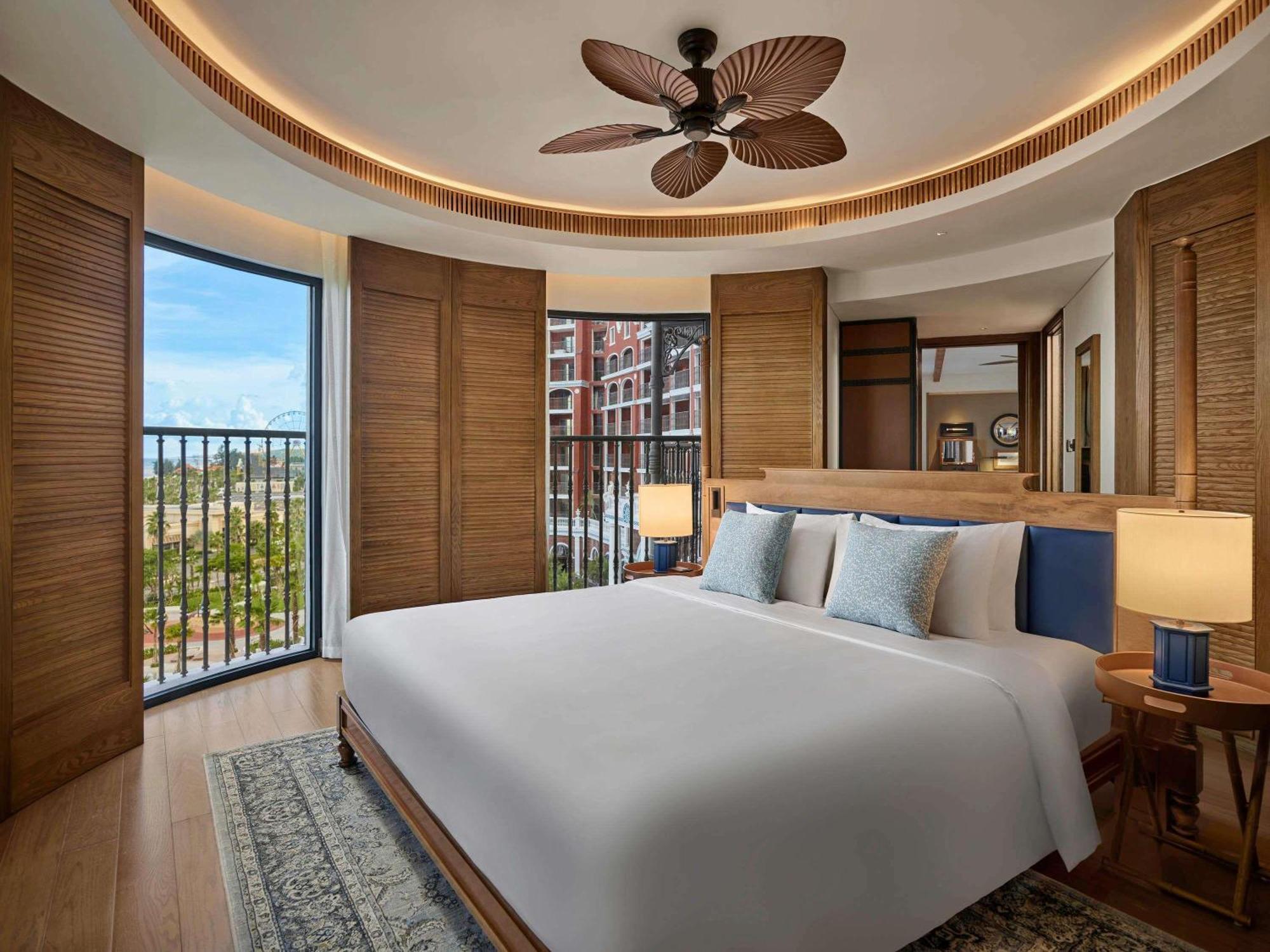 Moevenpick Resort 5*