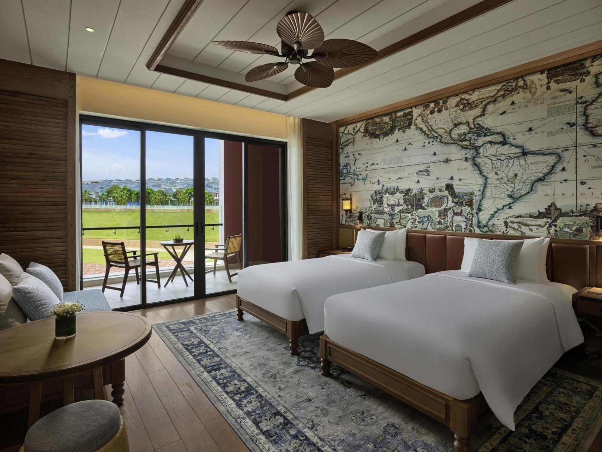 Resort Moevenpick 5*